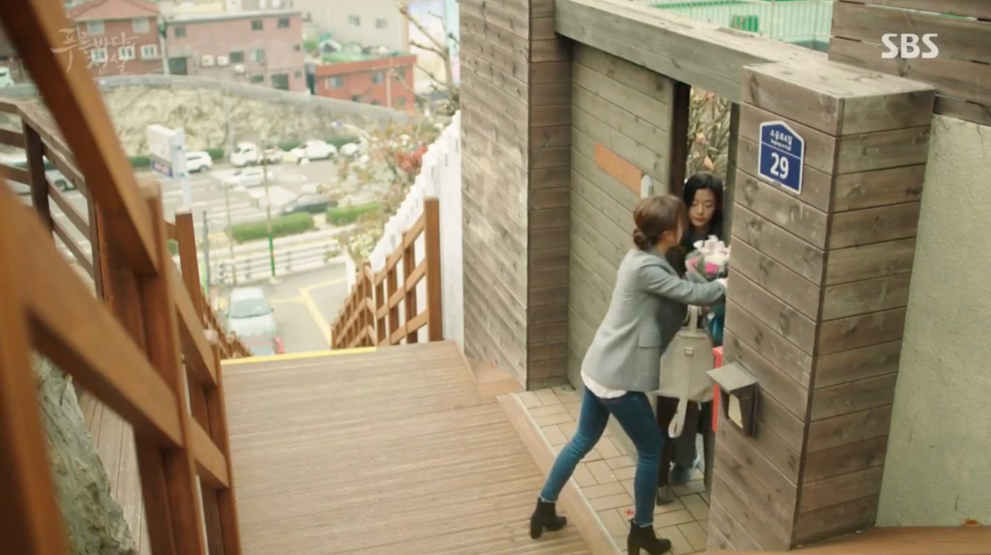legend-of-the-blue-sea-korean-drama-filming-location-episode-5-heo-joon-jae-s-house-c-1428x800